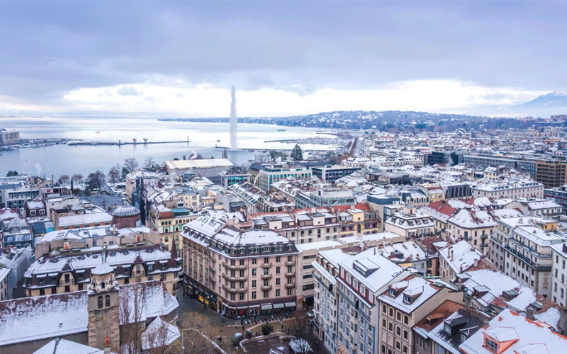 Witness annual hour-long greatest fireworks at the Geneva summer festival, Geneva, Switzerland, book an appointment for a Switzerland visa through us. 